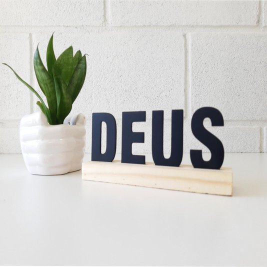 Palavra Decorativa Deus com Suporte de Madeira