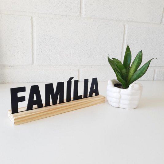 Palavra Decorativa Família com Suporte de Madeira