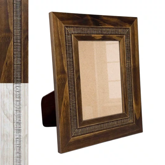 Porta Retrato Com Moldura com Friso e Gravação de Padrão de Traços com Suporte e Frente em Vidro - 6,6x1,7
