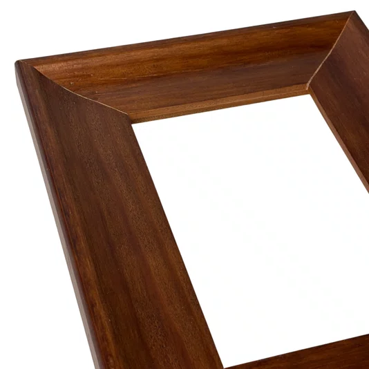 Porta Retrato Com Moldura Côncava Envernizada Com Suporte E Frente Em PVC Antirreflexo - 4,4x1,9