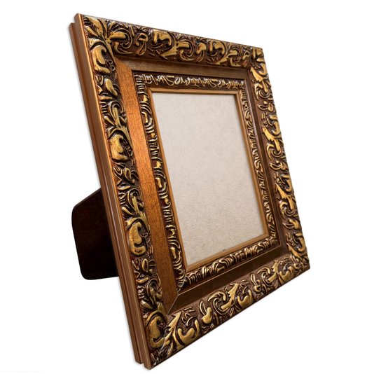 Porta Retrato Com Moldura De Gravação De Arabescos Com Suporte E Frente Em PVC Antirreflexo - 7,2x3,3