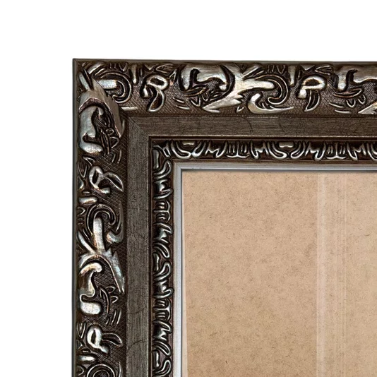 Porta Retrato Com Moldura De Gravação De Arabescos Com Suporte E Frente Em Acetato - 7,2x3,3