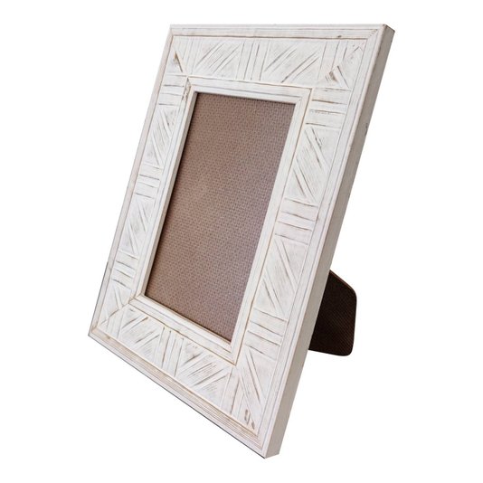 Porta Retrato de Moldura em Madeira Natural com Gravação e PVC Mais Fundo com Suporte - 4,5x1,2