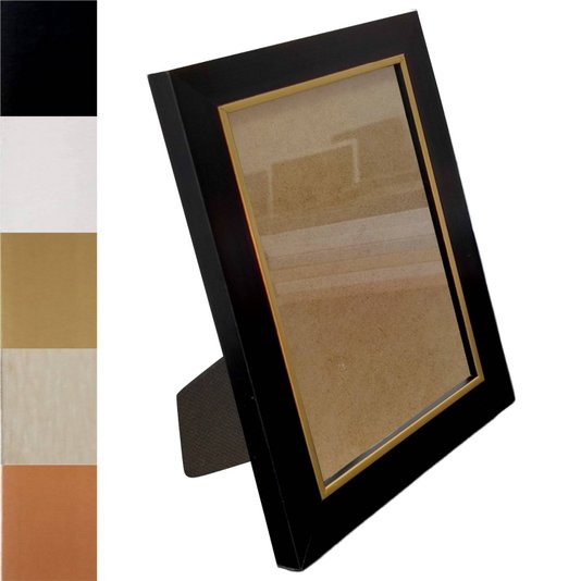 Porta Retrato de Moldura Laqueada Gesso com Filete Dourado e Acetato Mais Fundo com Suporte - 3x1,5
