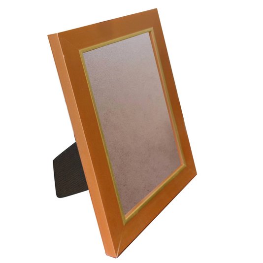 Porta Retrato de Moldura Laqueada Gesso com Filete Dourado e PVC Mais Fundo com Suporte - 3x1,5