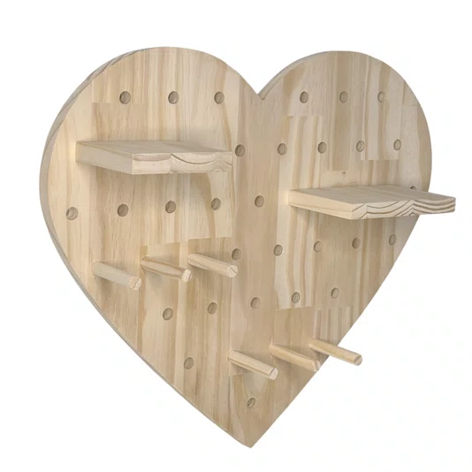 Prateleira Pegboard Coração Em Madeira Pinus Com 10 Pinos, 1 Prateleira 13,5cm e 1 Prateleira 10cm