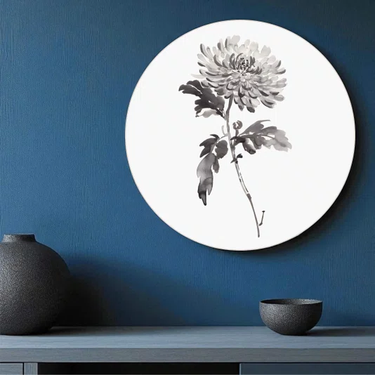 Quadro Decorativo Redondo Kiku Pintura de Flor Ornamental Crisântemo no Estilo Sumiê com Moldura em Couro Sintético