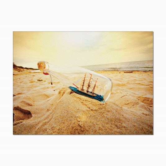Quadro em Tela Canvas Navio em Garrafa na Praia