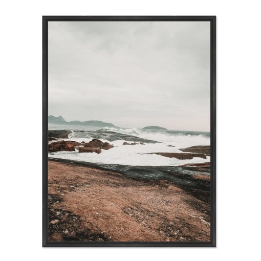 Quadro Em Tela Canvas  Praia Com Rochas na Costa Estilo Japandi