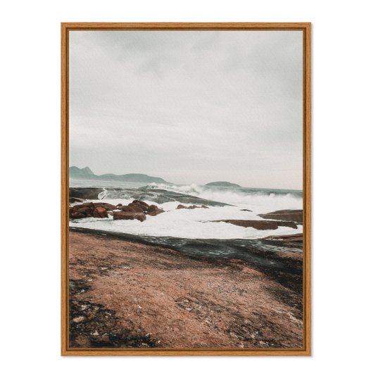 Quadro Em Tela Canvas  Praia Com Rochas na Costa Estilo Japandi