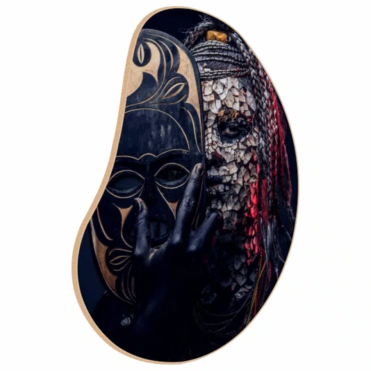Quadro Orgânico Decorativo Pessoa com Máscara Africana