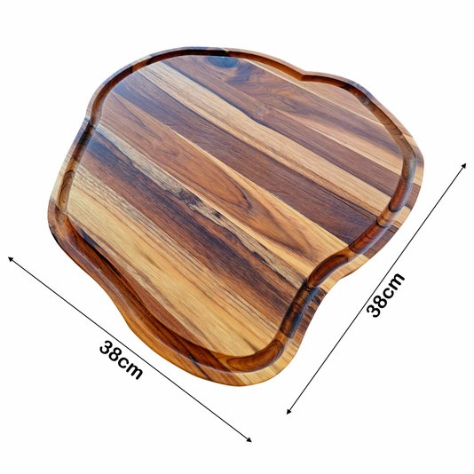 Tábua de Corte para Servir Churrasco Porções e Petiscos em Madeira Teca Maciça com Óleo Mineral - Rústica 38x38cm