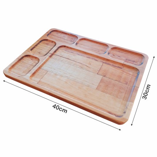 Tábua de Corte para Servir Carnes Porções e Frios em Madeira de Eucalipto Maciço com Rebaixos para Molhos com Óleo Mineral -  Retangular 30x40cm