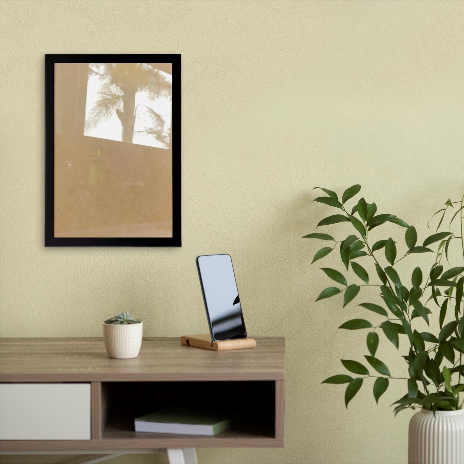 Moldura Minimalista Lisa Para Quadros Revestida com Fundo MDF e Vidro - 1,5x1
