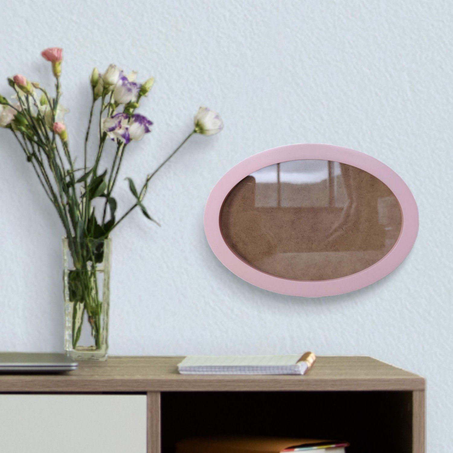 Moldura Oval Colorida em MDF Laqueado para Quadros Decorativos com Fundo MDF e Vidro
