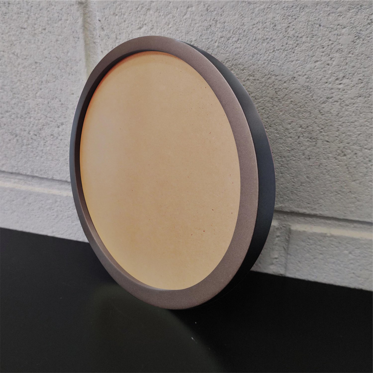 Moldura Redonda Colorida em MDF Laqueado para Quadros Decorativos com Fundo MDF