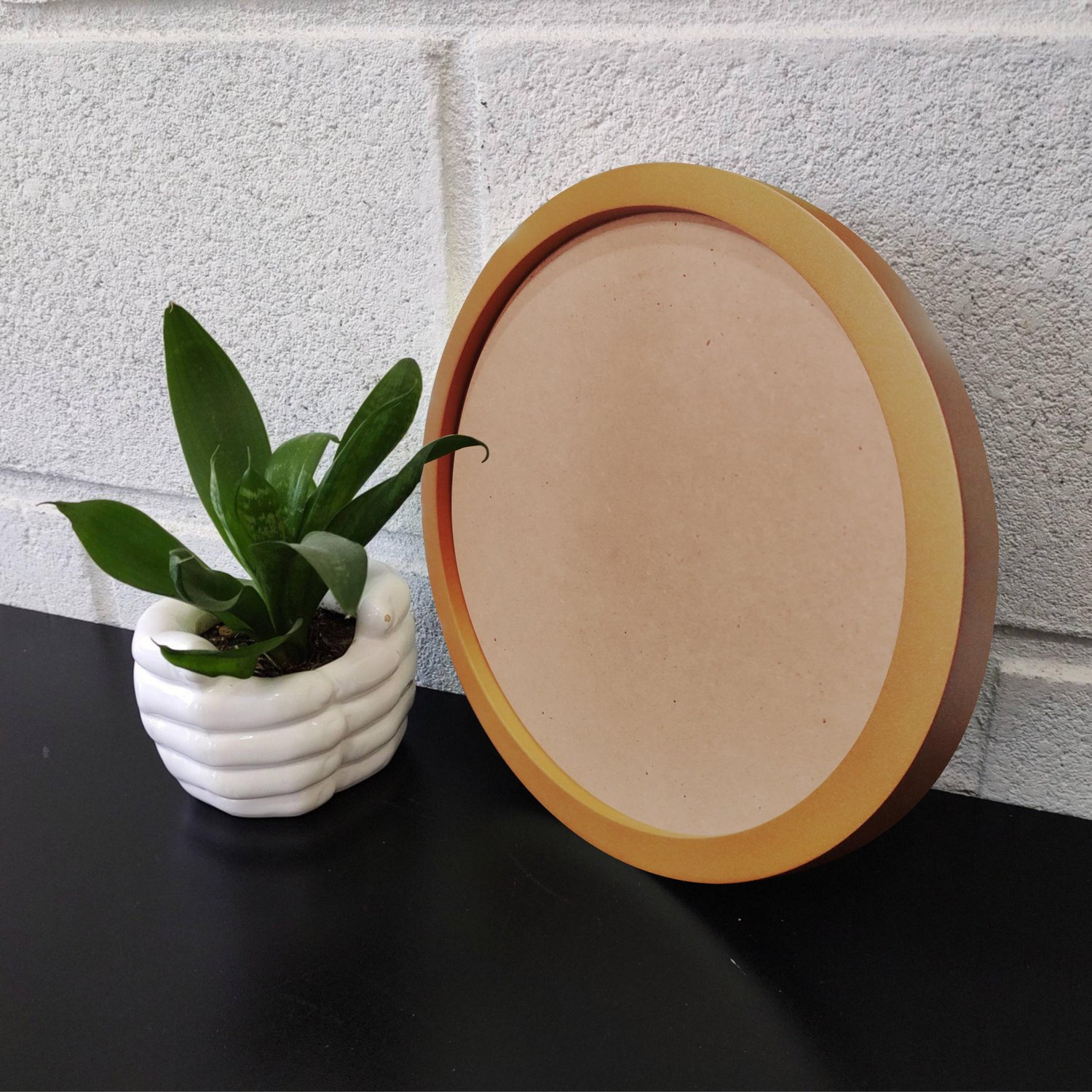 Moldura Redonda Colorida em MDF Laqueado para Quadros Decorativos com Fundo MDF e PVC Antirreflexo