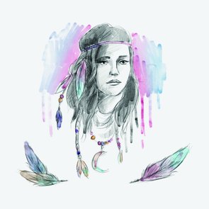 Placa Decorativa Gravura Mulher e Penas Placa Decorativa Gravura Mulher e Penas