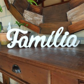 Palavra Decorativa Família 40cm em Mdf 15mm Palavra Decorativa Família 40cm em Mdf 15mm