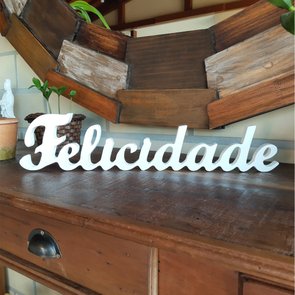 Palavra Decorativa Felicidade 45cm em Mdf 15mm Palavra Decorativa Felicidade 45cm em Mdf 15mm