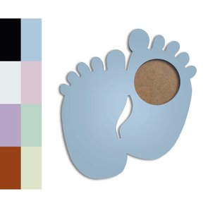 Porta Maternidade Colorido Em Forma de Pezinhos Em Mdf Com PVC Antirreflexo Porta Maternidade Colorido Em Forma de Pezinhos Em Mdf Com PVC Antirreflexo