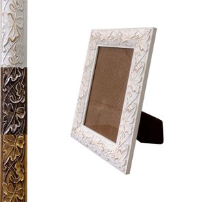 Porta Retrato de Moldura com Gravação de Folhas Ornamentais e Vidro Mais Fundo com Suporte - 3x1,5 Porta Retrato de Moldura com Gravação de Folhas Ornamentais e Vidro Mais Fundo com Suporte - 3x1,5