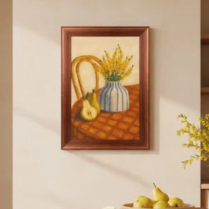 Quadro Decorativo Estilo Pintura Moderna Arranjo de Flores Amarelas em Vaso Listrado, Pêras e Cadeira de Palha em Paleta de Tons Terrosos