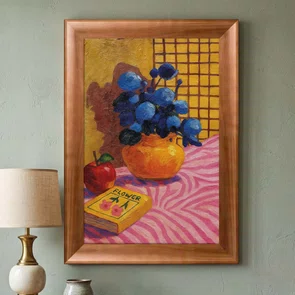 Quadro Decorativo Estilo Pintura Folk Moderna Composição de Flores Azuis e Maçã, com Vaso em Laranja Quente e Fundo Quadriculado