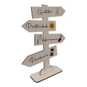 Seta Decorativa Mensageira em Mdf 3mm com Estampa - Gratidão, Positividade, Harmonia, Paciência Seta Decorativa Mensageira em Mdf 3mm com Estampa - Gratidão, Positividade, Harmonia, Paciência