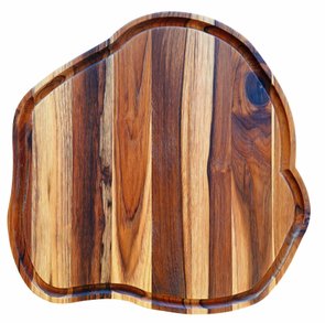 Tábua de Corte para Servir Churrasco Porções e Petiscos em Madeira Teca Maciça com Óleo Mineral - Rústica 38x38cm Tábua de Corte para Servir Churrasco Porções e Petiscos em Madeira Teca Maciça com Óleo Mineral - Rústica 38x38cm
