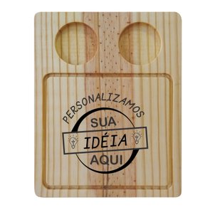 Tábua Personalizada para Servir em Madeira de Pinus Natural Maciço com Rebaixo de 6,5cm para Potes de Molho Gravação a Laser e Óleo Mineral Tábua Personalizada para Servir em Madeira de Pinus Natural Maciço com Rebaixo de 6,5cm para Potes de Molho Gravação a Laser e Óleo Mineral