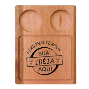 Tábua Personalizada para Servir em Madeira de Eucalipto Natural Maciço com Rebaixo de 8cm para os Potes de Molho Gravação a Laser e Óleo Mineral Tábua Personalizada para Servir em Madeira de Eucalipto Natural Maciço com Rebaixo de 8cm para os Potes de Molho Gravação a Laser e Óleo Mineral