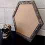 Moldura com Gravação de Folhas Ornamentais Hexagonal para Quadros com Fundo em MDF - 3x1,5