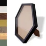 Moldura Hexagonal Caixa Alta com Vidro para Quadros Quilling e Scrapbook Mais Fundo em Mdf com Suporte - Revestida - 1,5x3