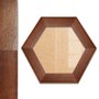 Moldura Hexagonal Chanfrada com Acabamento Côncavo Estilo Madeira Rústica Com Fundo MDF E Frente Em Vidro - 5x2,1