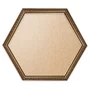 Moldura Hexagonal Com Gravação Floral Em Relevo Com Filete Perolado e Acabamento Dourado Metalizado Com Fundo MDF E Frente Em PVC - 2,1x1,8