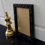 Moldura Personalizada com Gravação de Folhagens para Quadros e Fotos com Fundo MDF e Vidro - 2x1
