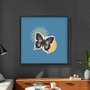 Quadro Decorativo Colagem Abstrata Com Borboleta E Formas Geométricas