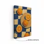 Quadro Em Tela Canvas Estilo Pintura Mid Century Composição de Laranjas no Prato e sobre o Fundo Xadrez Azul
