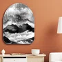 Quadro Orgânico Decorativo Tori Yama Pintura de Montanhas e Pássaros no Estilo Sumiê com Moldura em Couro Sintético